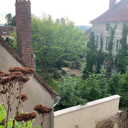 Le Nid Perche Bed & Breakfast Saint-Sauveur-en-Puisaye Dış mekan fotoğraf
