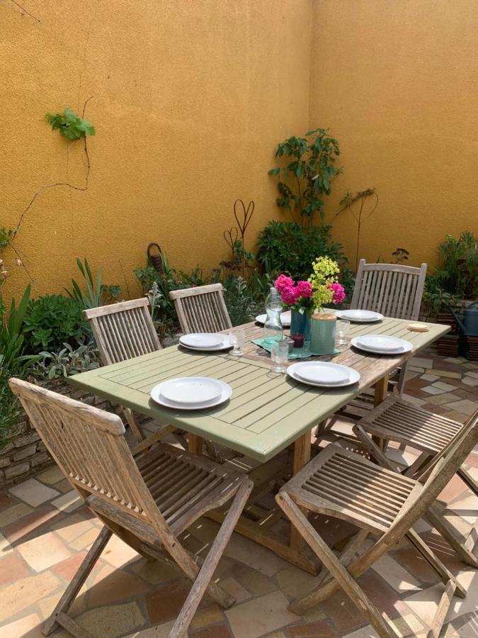 Le Nid Perche Bed & Breakfast Saint-Sauveur-en-Puisaye Dış mekan fotoğraf